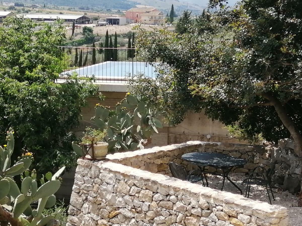 Poggio Del Gallo Chiaramonte Gulfi Bagian luar foto